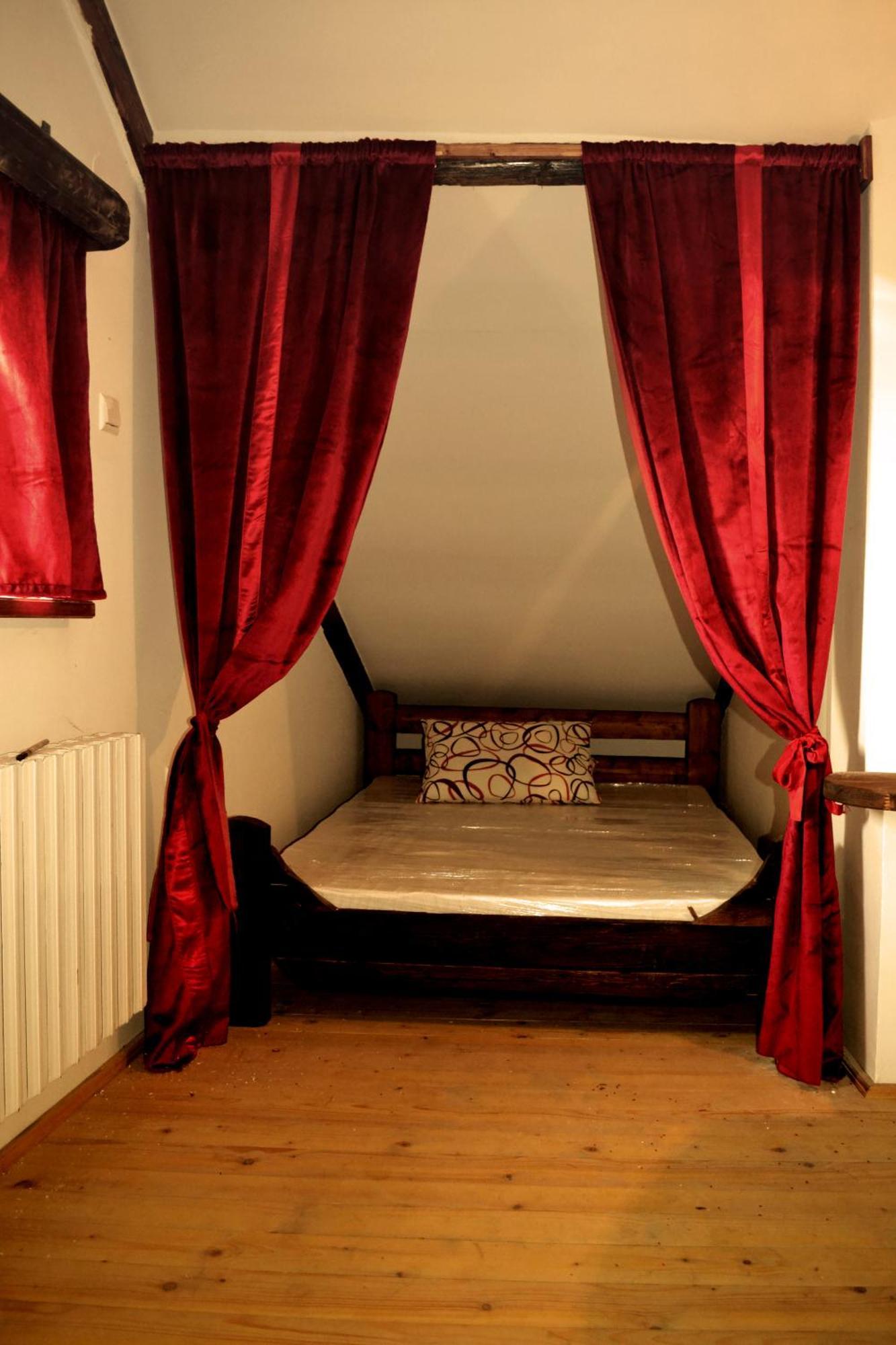 Hostel S Novi Sad Habitación foto